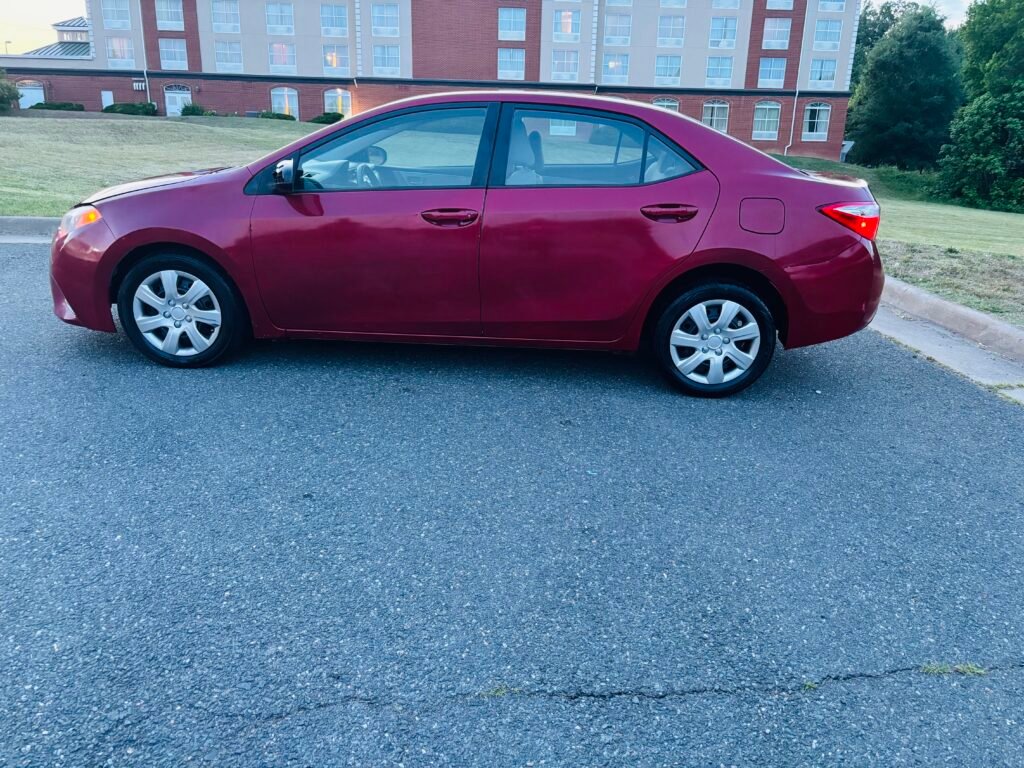 2015 Toyota Corolla LE